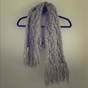 American Eagle Gray Scarf